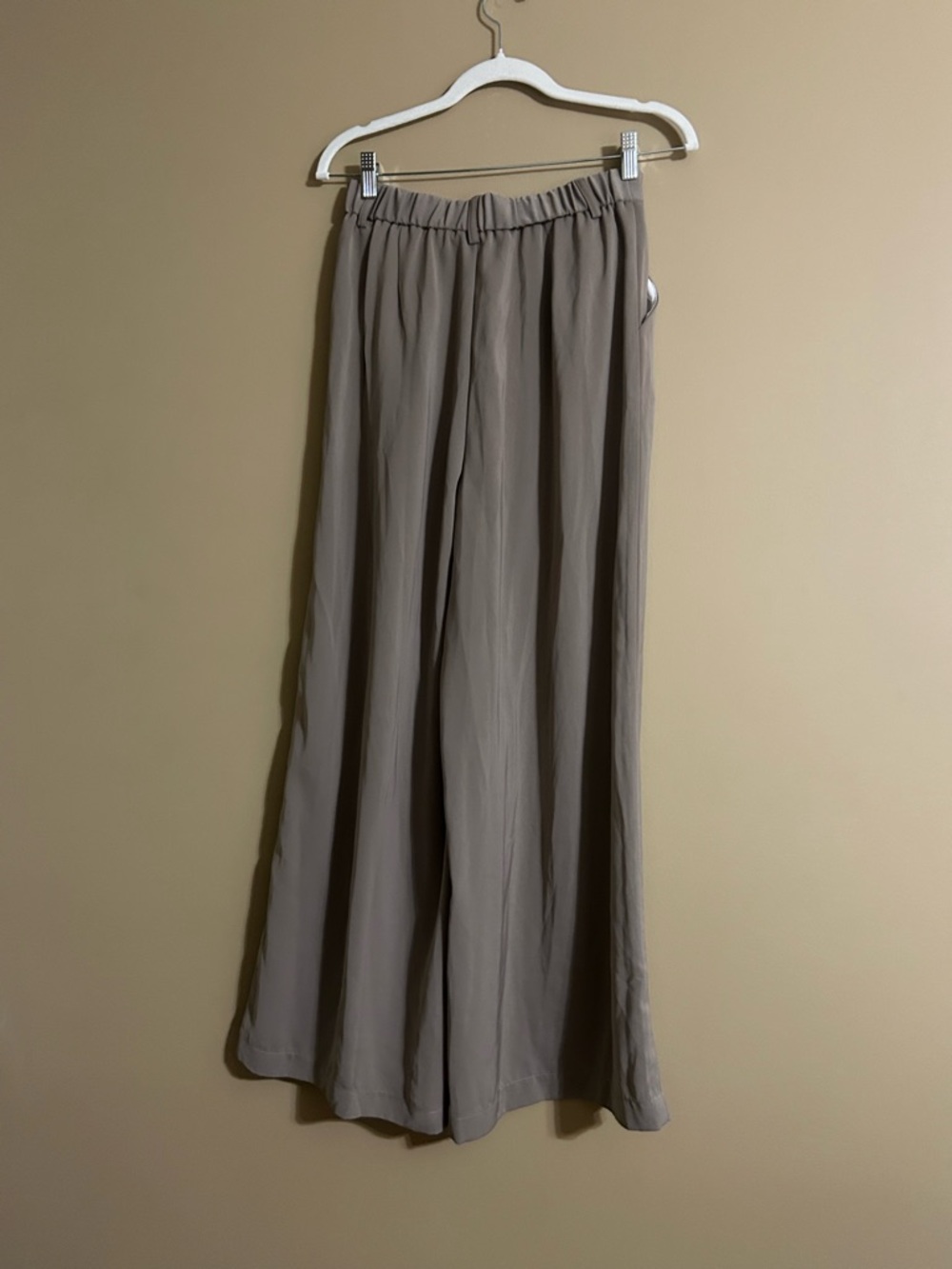 Tran Jori High-Rise Wide Leg Pants in Mocha - Picture 2 of 4
